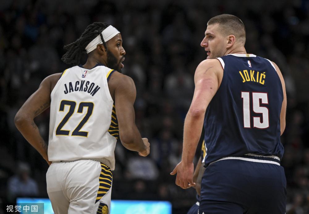 在现代足球 在现代足球