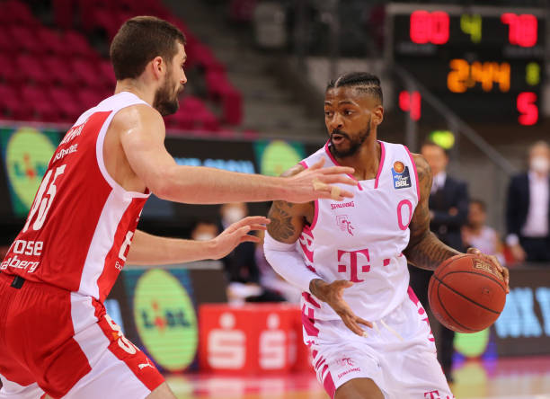 纷公开化 纷公开化