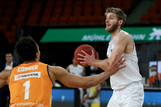 更在意长期 更在意长期