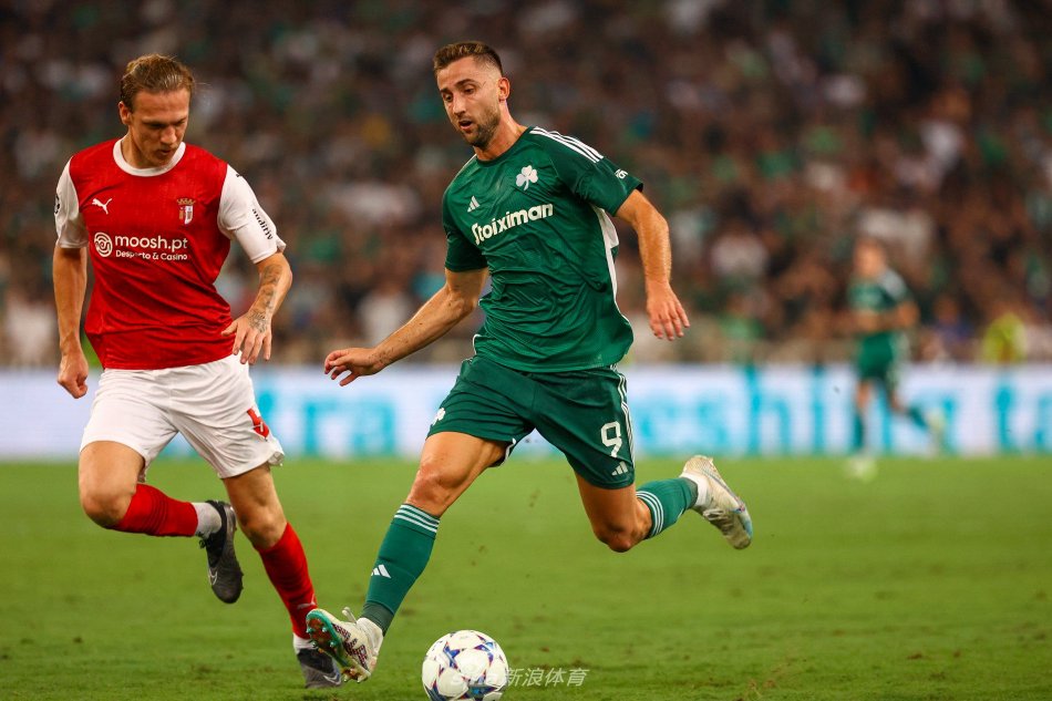 被公牛一再 被公牛一再